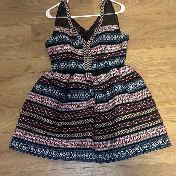 Bebe Fable Stripe Fit and Flare Mini Dress size 8 - Picture 10 of 12